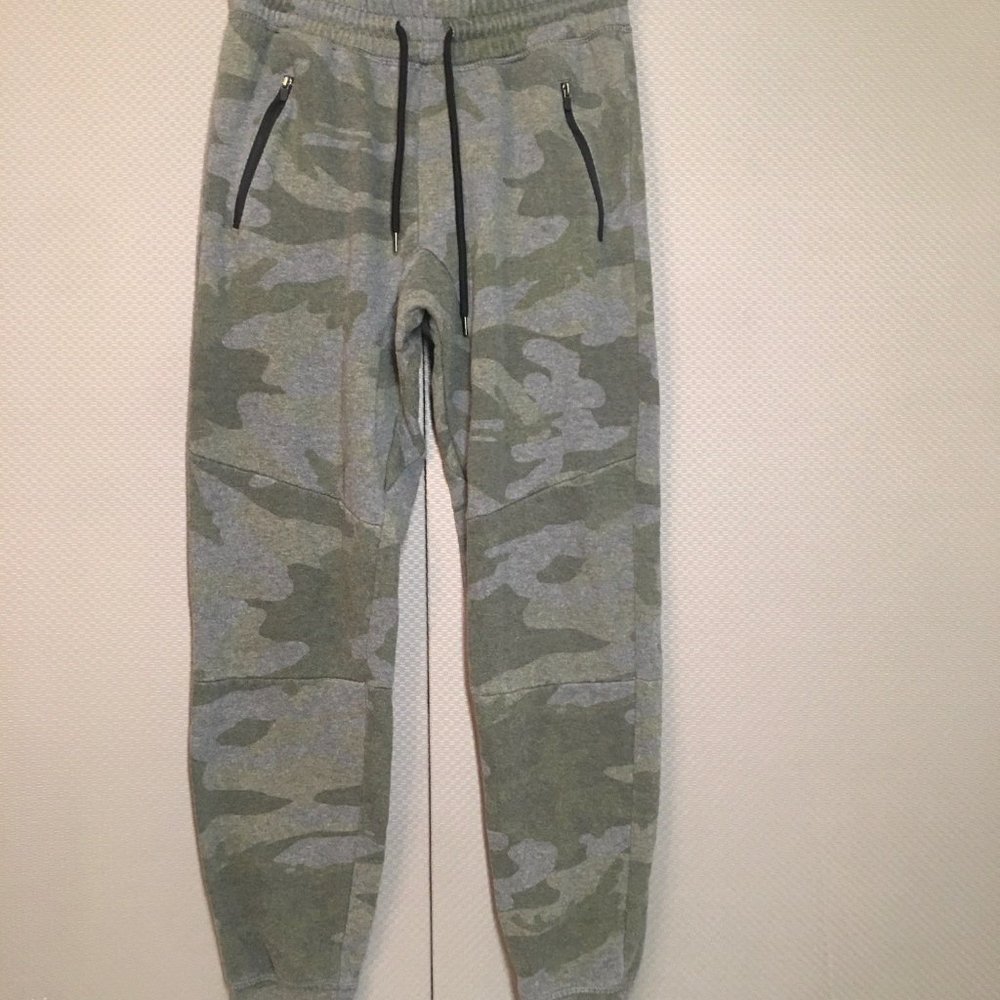 Brooklyn Athletics The 2.0 Joggers Pants Sweatpants Camouflage Men's Small